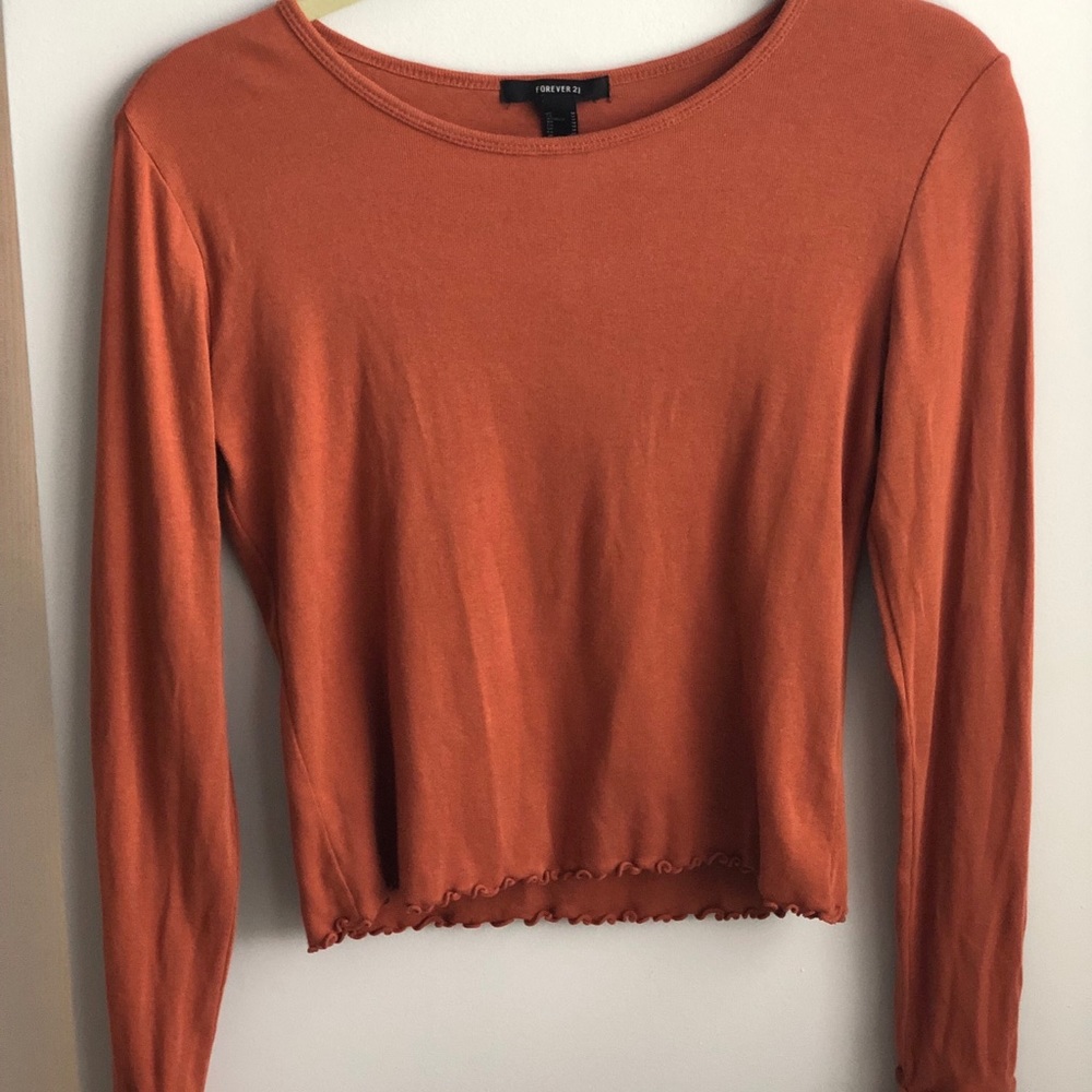 Long Sleeve Ruffled Crop